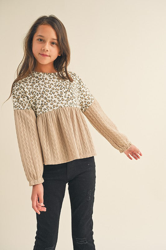 Knit top with cheetah print